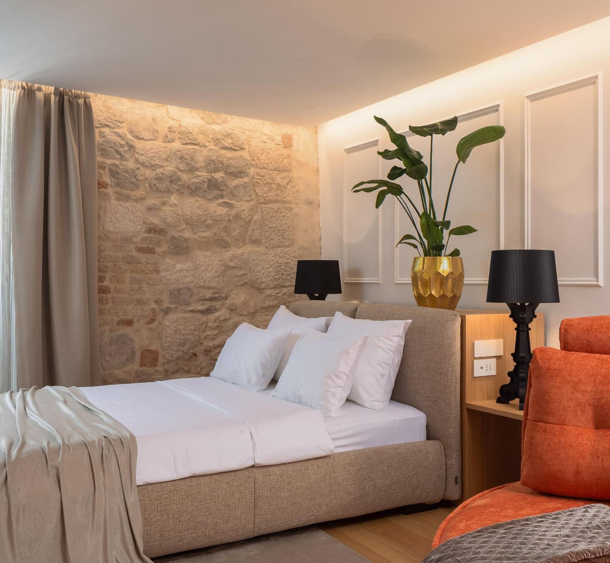 Golden Gate Luxury Rooms - Unique Unesco Location Split Exterior foto