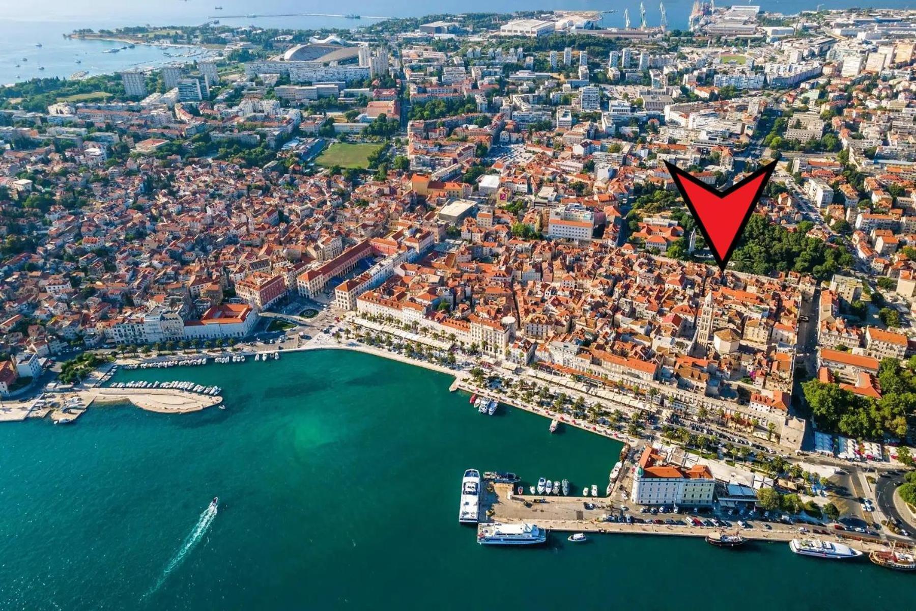 Golden Gate Luxury Rooms - Unique Unesco Location Split Exterior foto