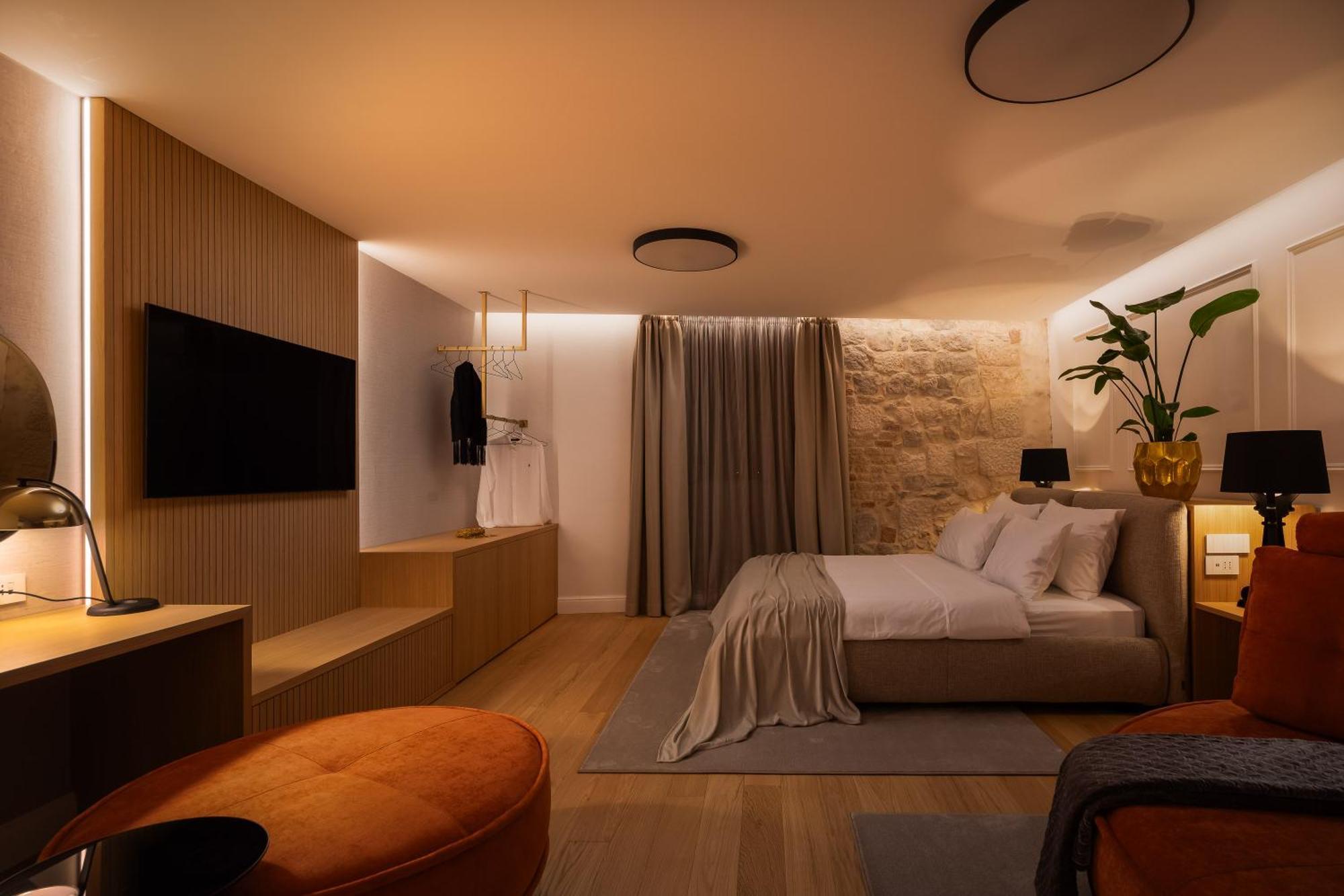 Golden Gate Luxury Rooms - Unique Unesco Location Split Exterior foto
